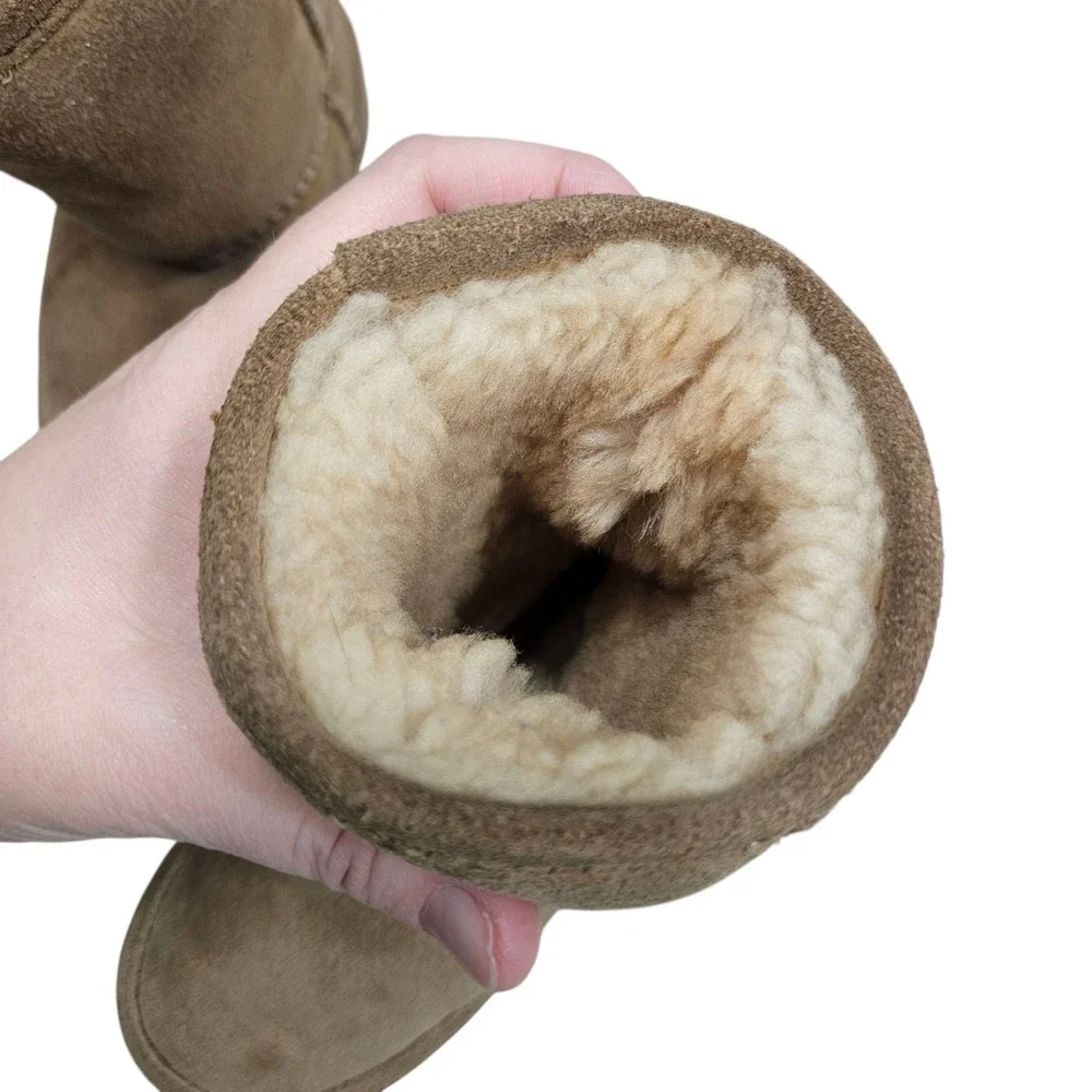 Minnetonka Moccasin Winter Boots Tan‎ Suede Shearling Lined Kids Size 9 Unisex